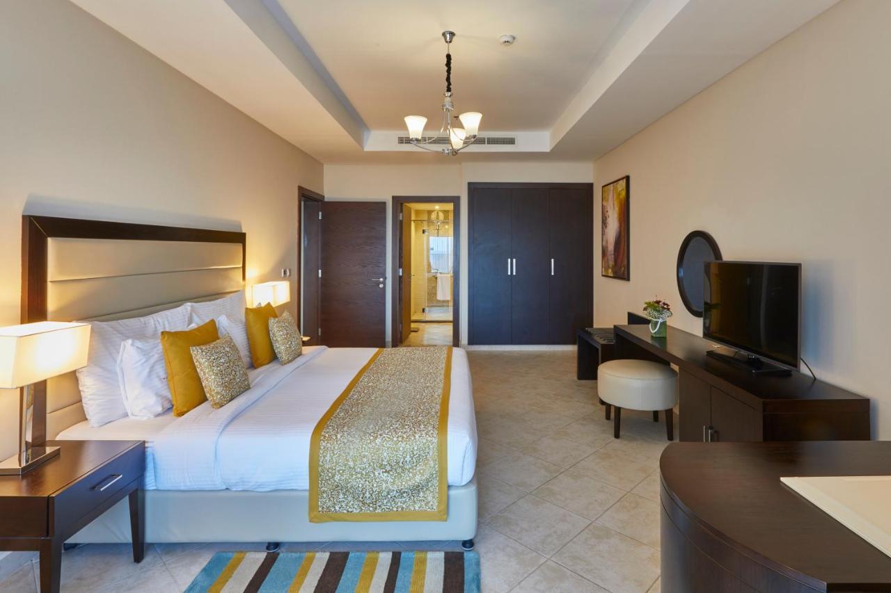 Al Bahar Hotel & Resort Füceyre Dış mekan fotoğraf A bedroom at the hotel